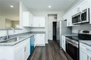 1148 Dudley St, Yadkinville, NC 27055 - Photo 4