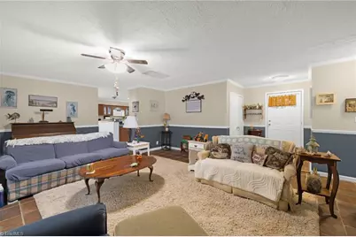 2072 US Highway 158, Reidsville, NC 27320 - Photo 6