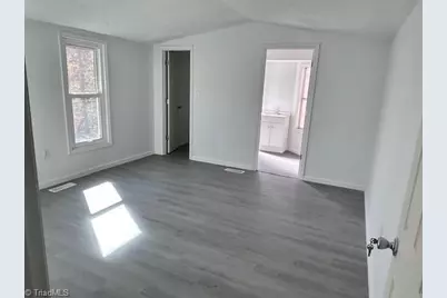 4872 Oak Branch Lane, Walkertown, NC 27051 - Photo 10