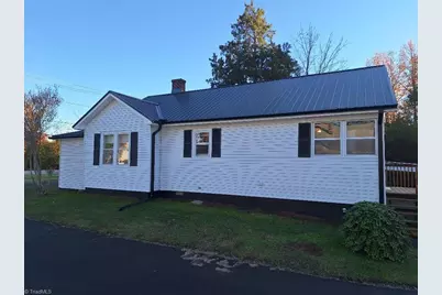 1414 Jonestown Road, Winston-Salem, NC 27103 - Photo 2