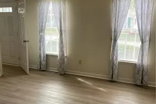 327 Brookside Ct, Kernersville, NC 27284 - Photo 8