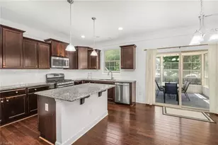 301 Summerwalk Rd, Greensboro, NC 27455 - Photo 16