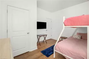 301 Summerwalk Rd, Greensboro, NC 27455 - Photo 22