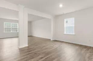 475 Lisa Ln, Winston-Salem, NC 27107 - Photo 6