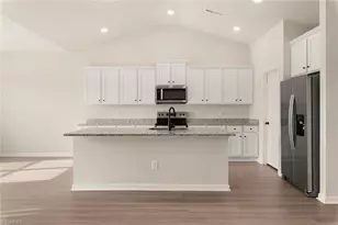 3458 Robindale Dr, Winston-Salem, NC 27107 - Photo 2