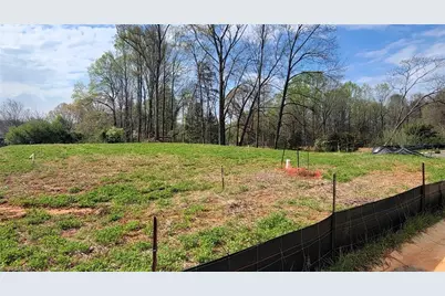 421 Robindale Court, Winston-Salem, NC 27107 - Photo 4