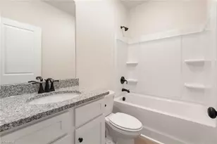 421 Robindale Ct, Winston-Salem, NC 27107 - Photo 20