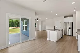 421 Robindale Ct, Winston-Salem, NC 27107 - Photo 14