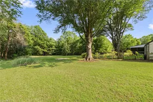 1222 Meadow Rd, Eden, NC 27288 - Photo 40