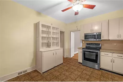 1222 Meadow Road, Eden, NC 27288 - Photo 14