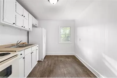 3512 Clymer Street, Greensboro, NC 27407 - Photo 10