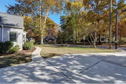 1900 Fernwood Drive, Greensboro, NC 27408 - Photo 4