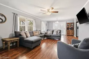 152 Wall Ave, Thomasville, NC 27360 - Photo 4