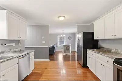 152 Wall Avenue, Thomasville, NC 27360 - Photo 10