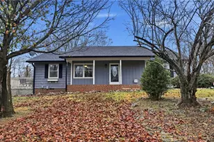 152 Wall Ave, Thomasville, NC 27360 - Photo 1