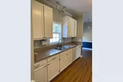 4409 Laurel Run Drive, Greensboro, NC 27410 - Photo 6