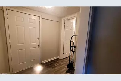 328 Ennis Street, High Point, NC 27260 - Photo 6