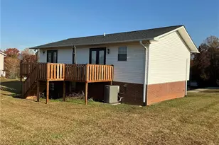 1129 Kentland Dr, King, NC 27021 - Photo 18