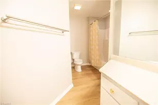 919 Eagle Rd, Greensboro, NC 27407 - Photo 32