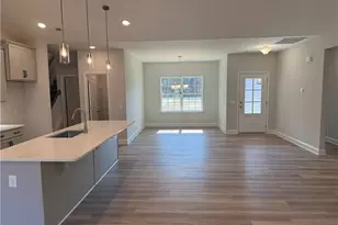 1509 Reese Ct, Burlington, NC 27217 - Photo 4