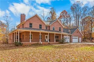 4508 Wyo Rd, Yadkinville, NC 27055 - Photo 4