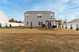 108 Nova Ln, King, NC 27021 - Photo 2