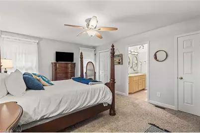 592 Shoreline Road, New London, NC 28127 - Photo 18