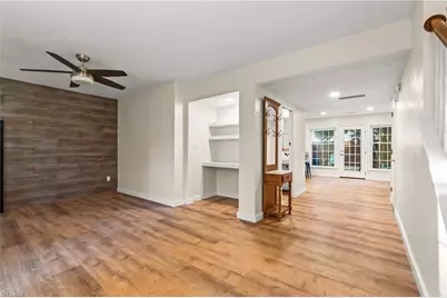 4080 Huntingreen Lane #D, Winston-Salem, NC 27106 - Photo 4