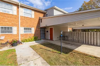 2235 Shadow Valley Road #E, High Point, NC 27265 - Photo 2