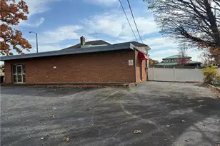 301 Sunset Dr, High Point, NC 27262 - Photo 2