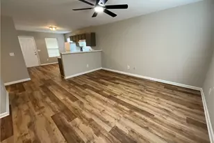 1019 N Manor Dr, High Point, NC 27260 - Photo 8