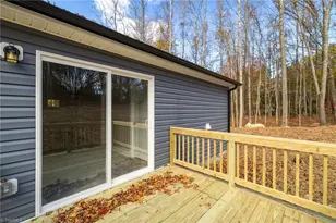 216 Knollwood Dr, Eden, NC 27288 - Photo 26