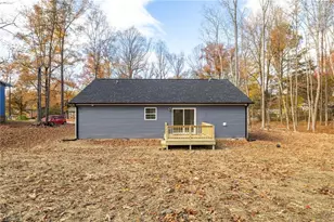 216 Knollwood Dr, Eden, NC 27288 - Photo 28