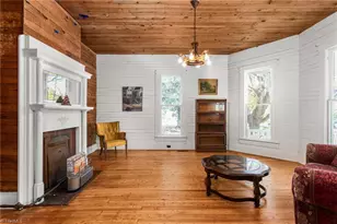 200 Albright Ave, Graham, NC 27253 - Photo 14