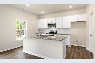 496 Lisa Lane, Winston-Salem, NC 27107 - Photo 6