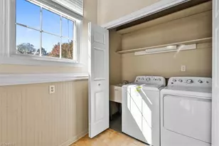 2874 Fleming Rd, Greensboro, NC 27410 - Photo 20