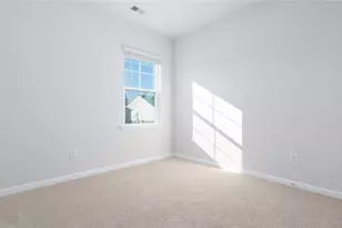 474 Lisa Ln, Winston-Salem, NC 27107 - Photo 8