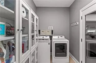 5828 Jordan Gate Dr, East Bend, NC 27018 - Photo 28