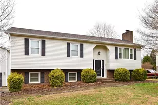 246 Laurel Ct, Winston-Salem, NC 27127 - Photo 1