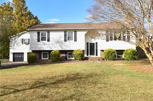 246 Laurel Ct, Winston-Salem, NC 27127 - Photo 2