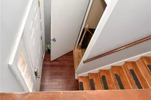 246 Laurel Ct, Winston-Salem, NC 27127 - Photo 6