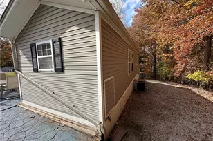 124 Hummingbird Cir, New London, NC 28127 - Photo 22