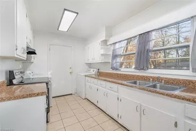 2400 Florida Street, Greensboro, NC 27403 - Photo 12