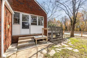 1924 Old Hollow Rd, Walkertown, NC 27051 - Photo 22