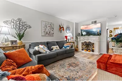 402 S Renfro Street #4, Mount Airy, NC 27030 - Photo 2