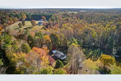 927 Pike Road, Siler City, NC 27344 - Photo 32