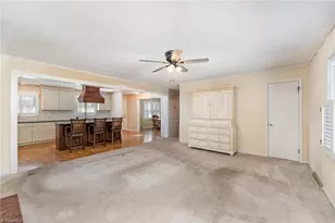 1031 Solomon Dr, Kernersville, NC 27284 - Photo 2