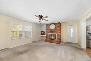 1031 Solomon Dr, Kernersville, NC 27284 - Photo 4