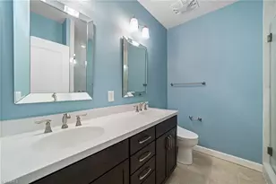 201 N Elm St, Greensboro, NC 27401 - Photo 28