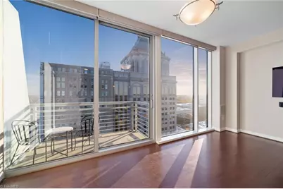 201 N Elm Street #1404, Greensboro, NC 27401 - Photo 8